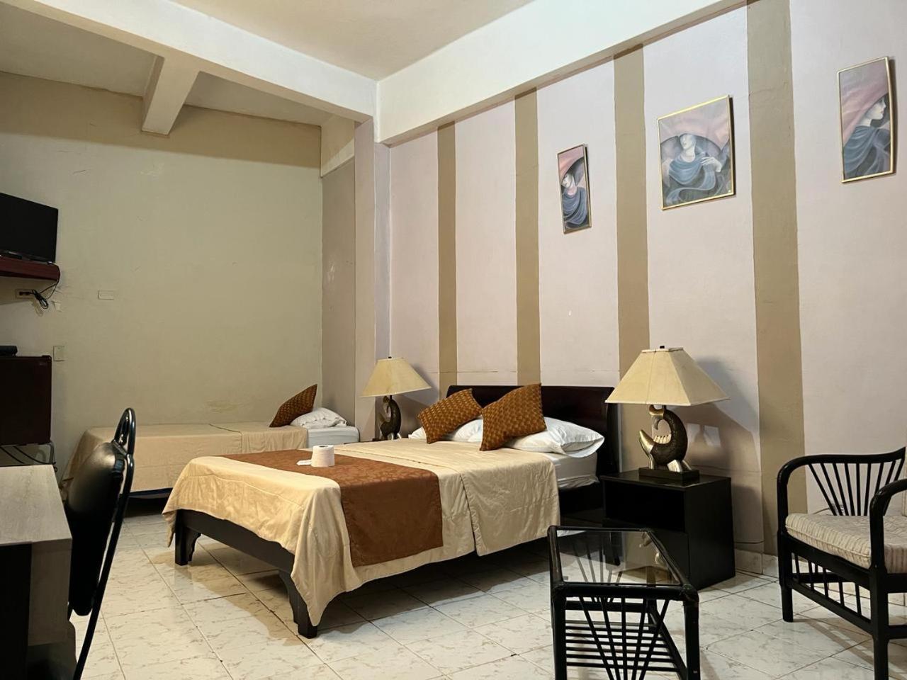 Atlantic Suites Hotel Guayaquil Eksteriør bilde