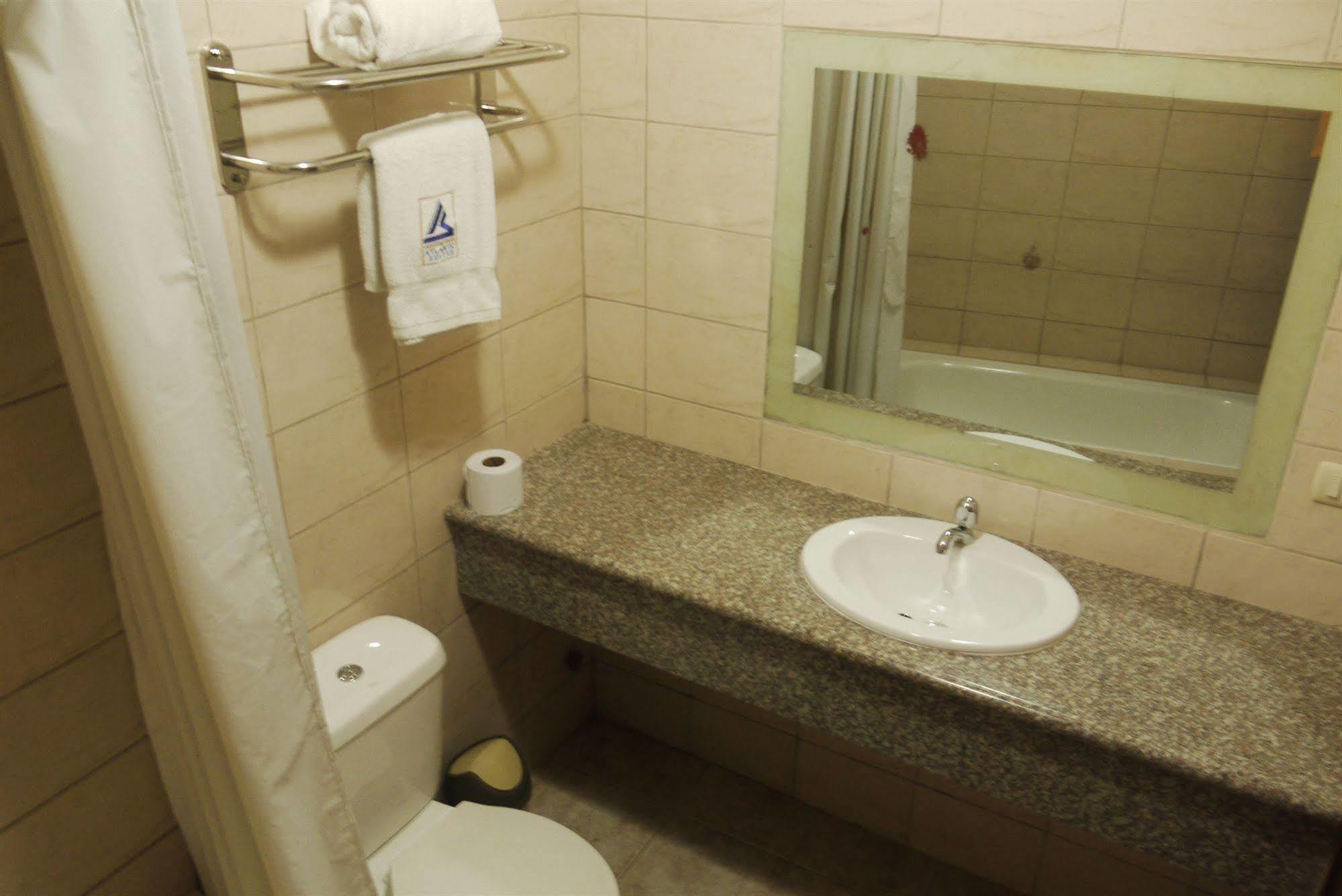Atlantic Suites Hotel Guayaquil Eksteriør bilde